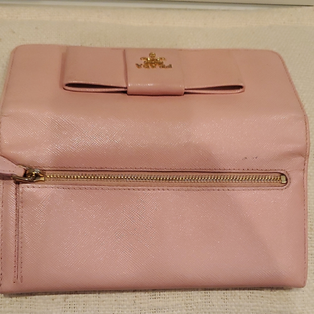 Prada Pink Saffiano Leather Wallet with Bow Detail - Picture 13 of 16